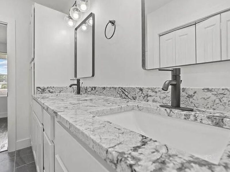 1085-1087 E Sycamore Street, Columbus, OH 43206 Photo 14