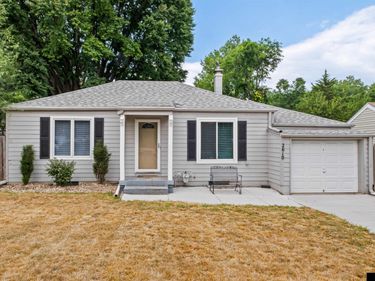 2610 Weber Street, Omaha, NE 68112