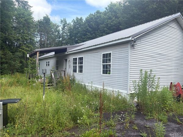 215 County Route 22 , Parish, NY 13131