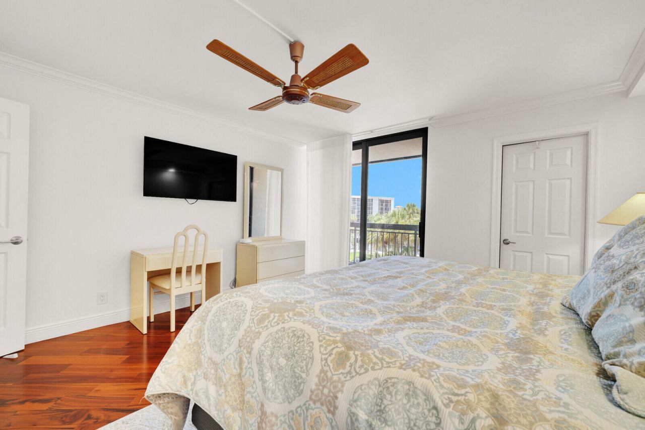 2697 N Ocean Boulevard, Unit F-303, Boca Raton, FL 33431 Photo