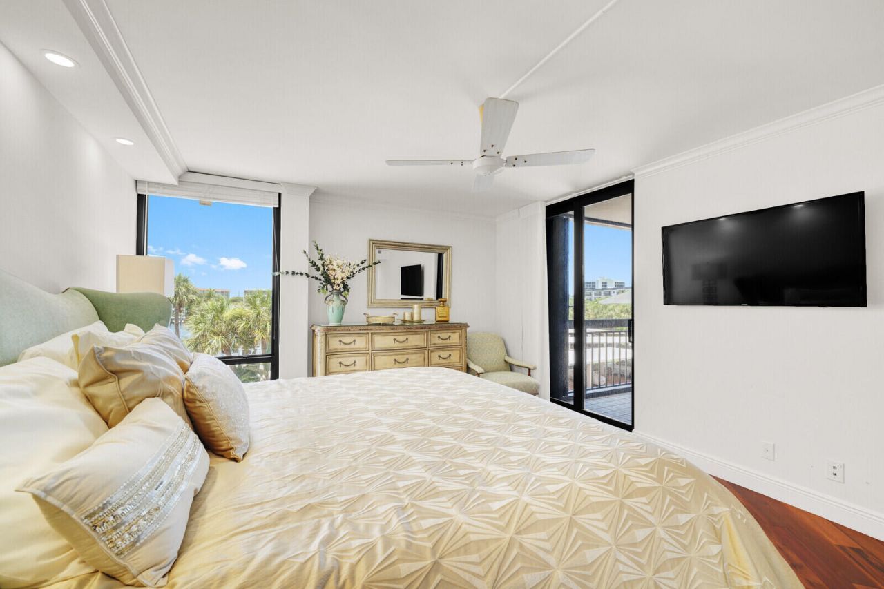 2697 N Ocean Boulevard, Unit F-303, Boca Raton, FL 33431 Photo