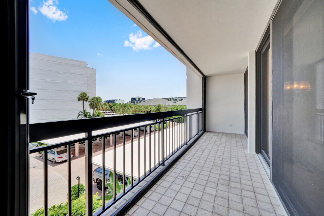 2697 N Ocean Boulevard, Unit F-303, Boca Raton, FL 33431 Photo