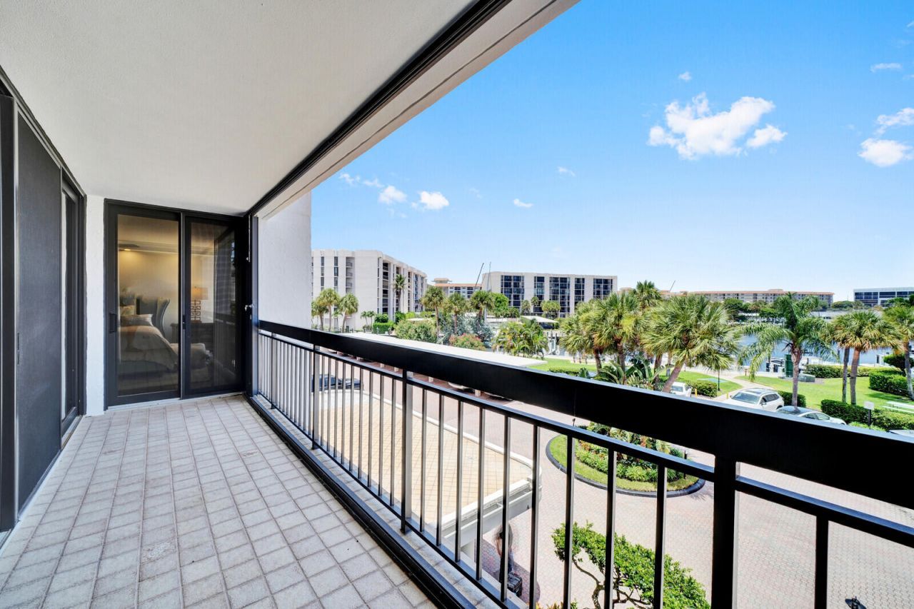 2697 N Ocean Boulevard, Unit F-303, Boca Raton, FL 33431 Photo
