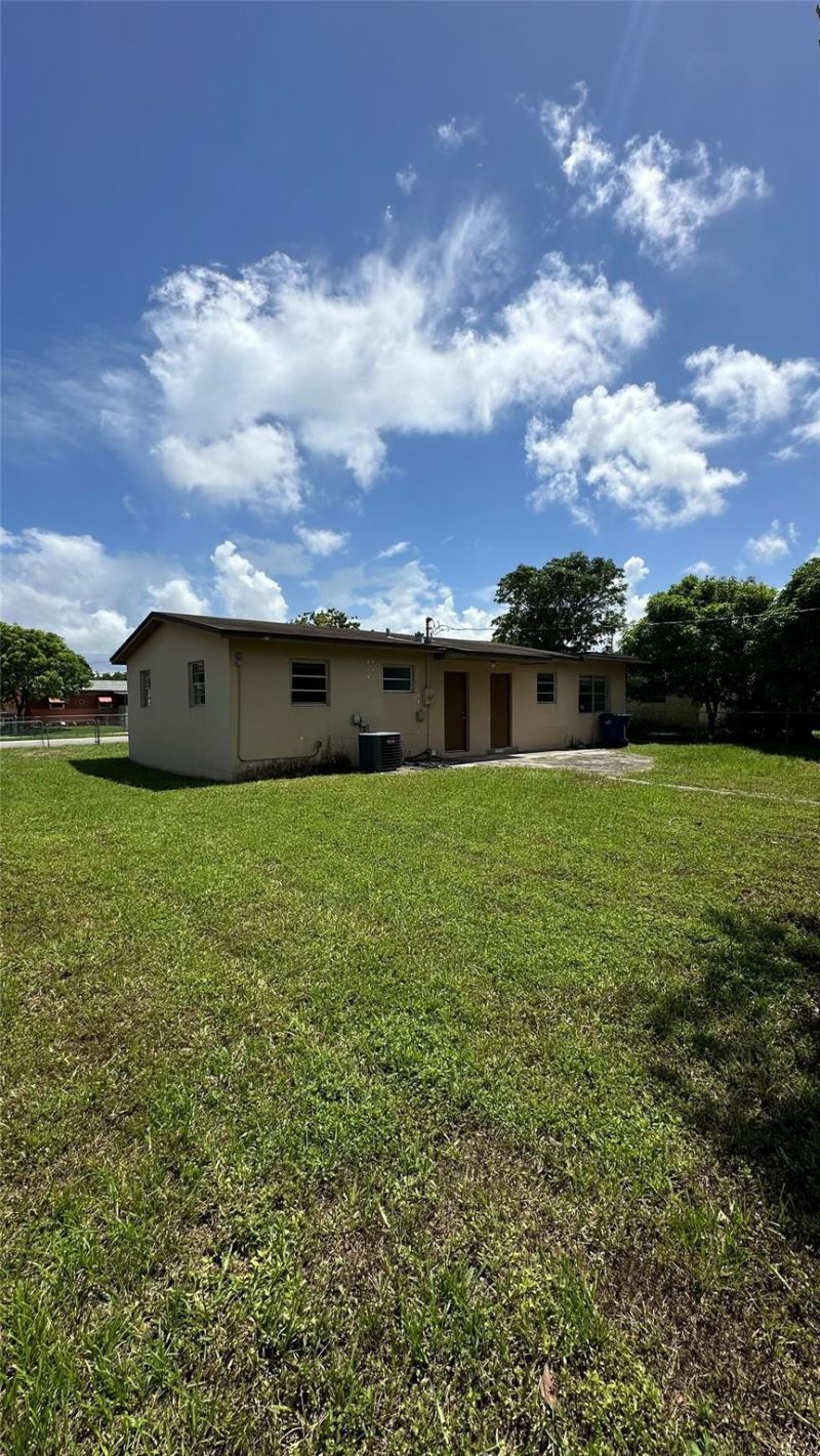 10741 SW 150th Terrace, Miami, FL 33176 Photo