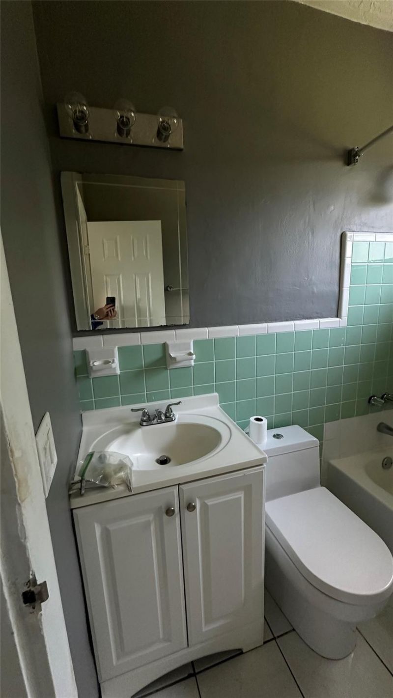 10741 SW 150th Terrace, Miami, FL 33176 Photo
