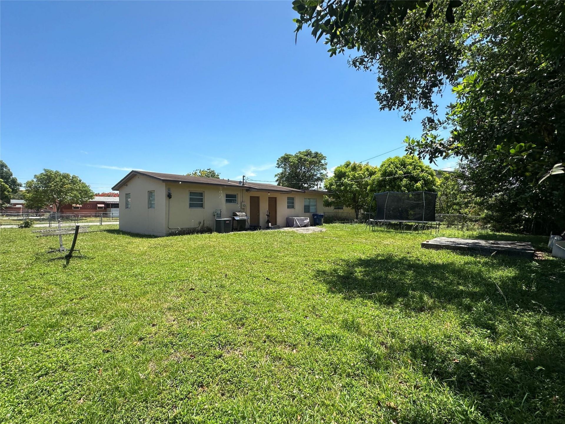 10741 SW 150th Terrace, Miami, FL 33176 Photo