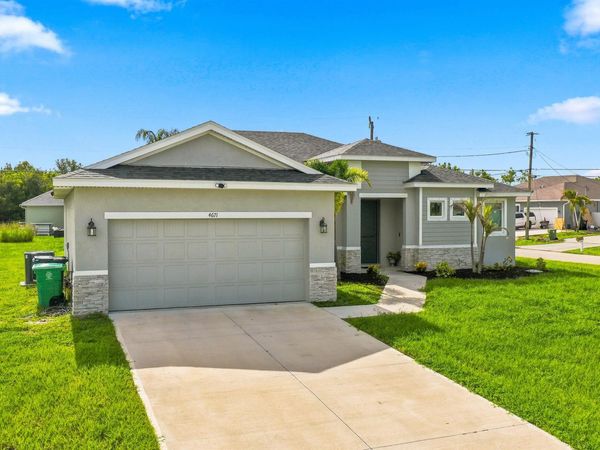 4671 SW Albacore Street, Port St. Lucie, FL 34953