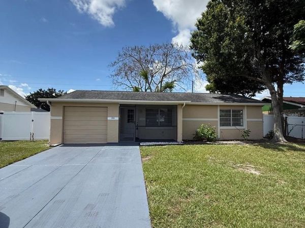 204 LA PAZ DRIVE , KISSIMMEE, FL 34743