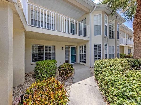 210 SILVER LAKE DRIVE, Unit 102, VENICE, FL 34292