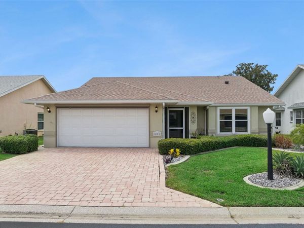 501 EASTLAKE DRIVE , HAINES CITY, FL 33844