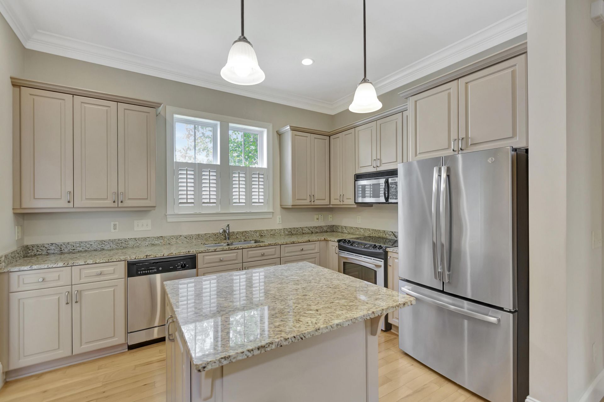 1705 Doldridge Street Photo 12