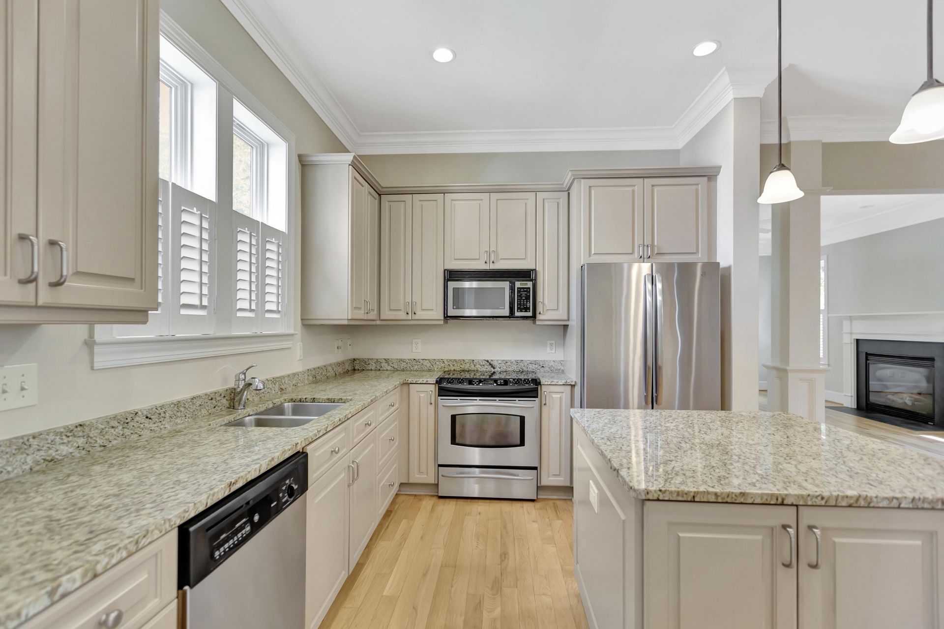 1705 Doldridge Street Photo 13