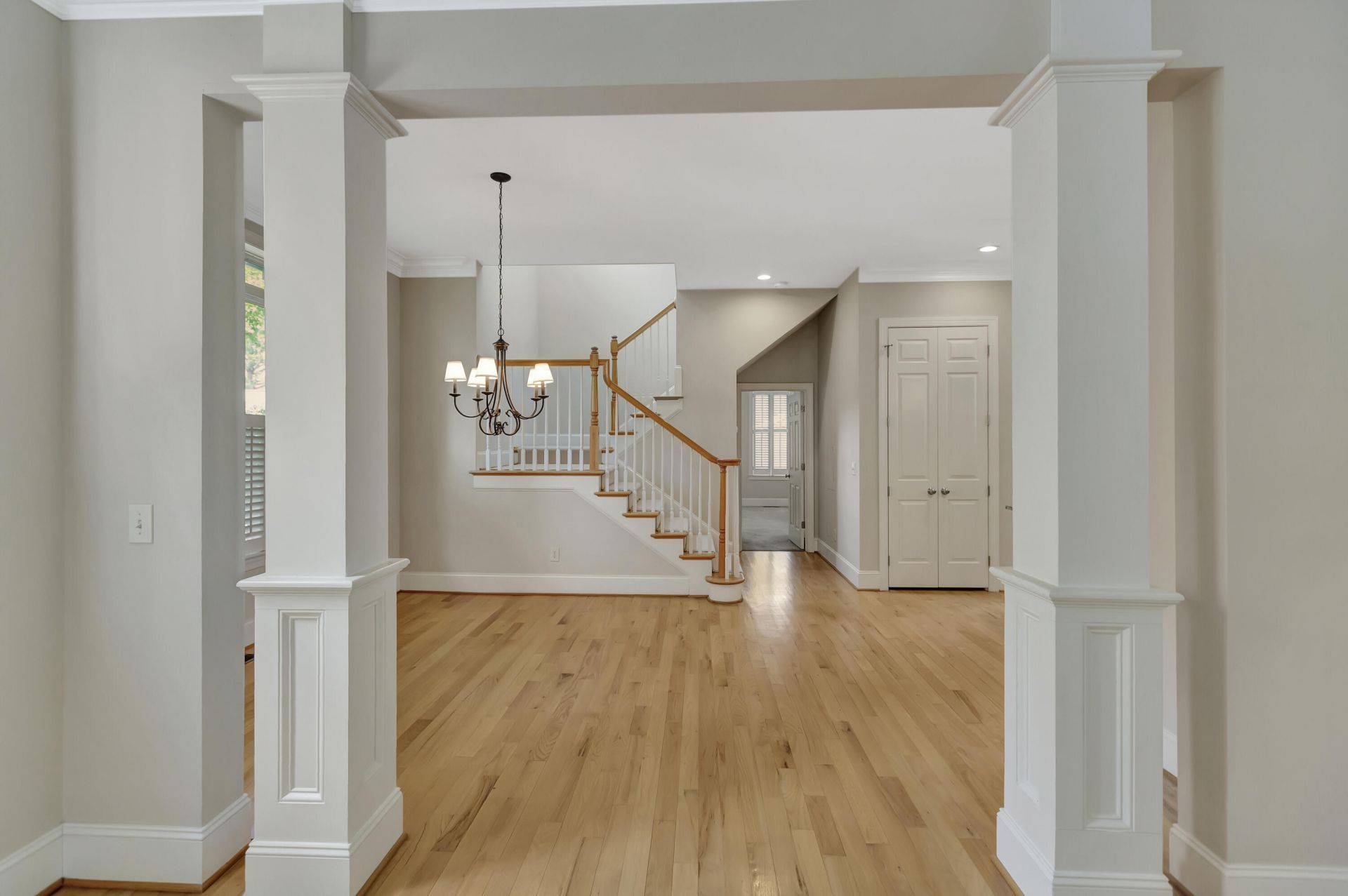 1705 Doldridge Street Photo 9