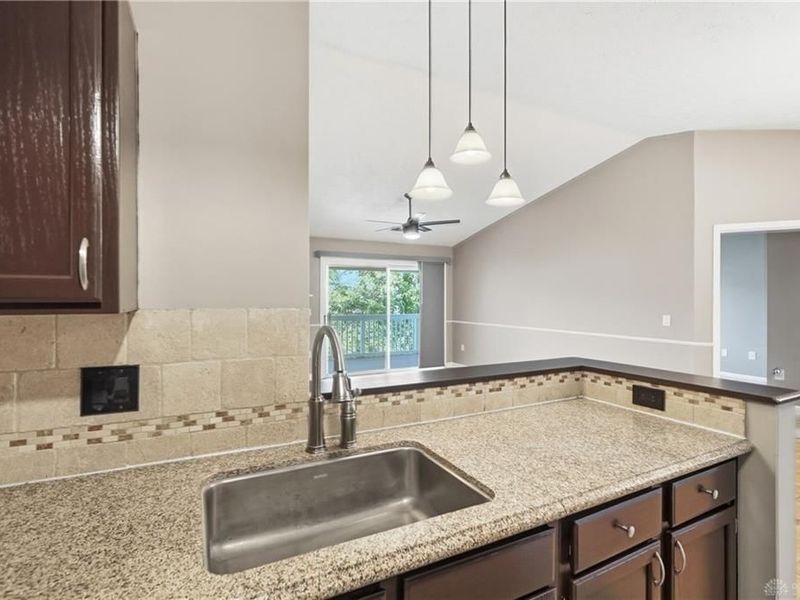610 Carrington Place, Unit 10-312, Loveland, OH 45140 Photo 20