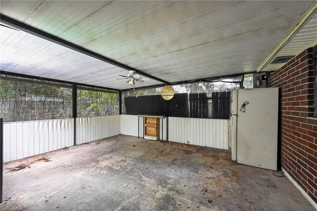 1223 Embassy Ln, Naples, FL 34104 Photo