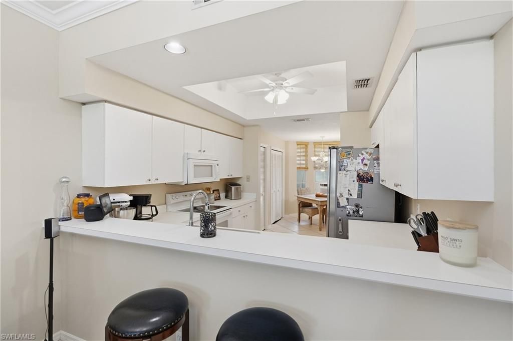 8045 Tiger Cv, Unit 502, Naples, FL 34113 Photo