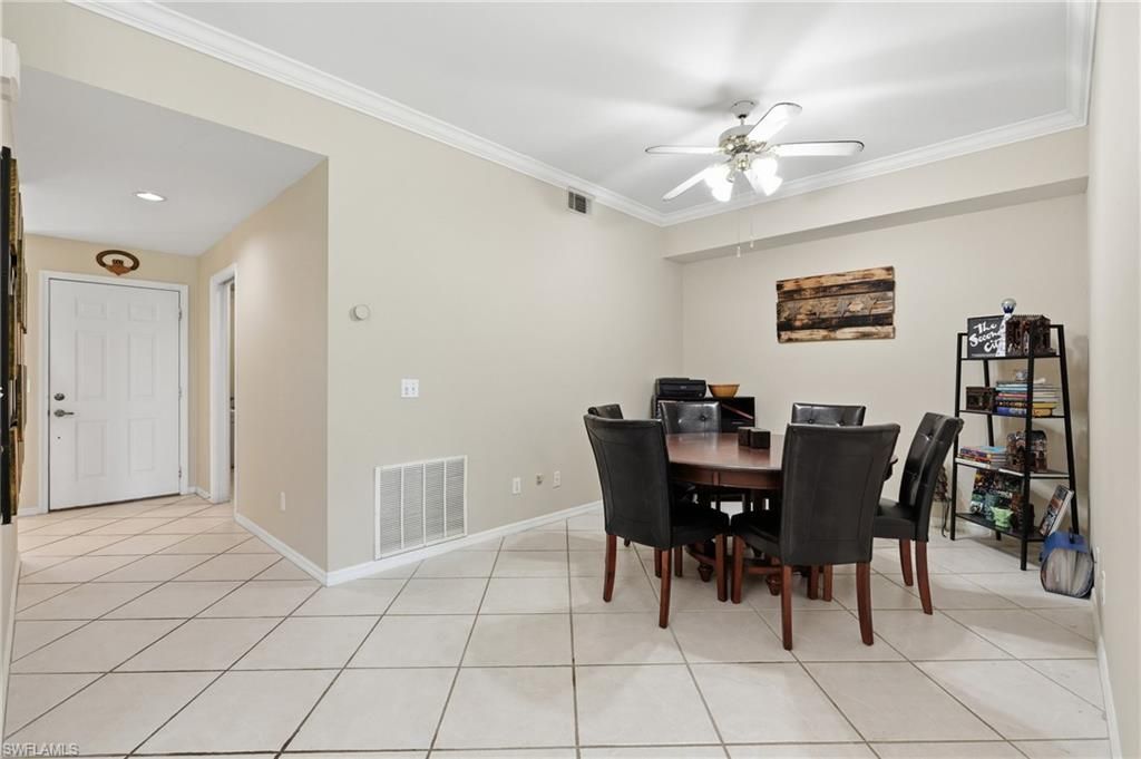 8045 Tiger Cv, Unit 502, Naples, FL 34113 Photo