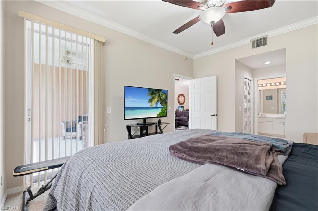 8045 Tiger Cv, Unit 502, Naples, FL 34113 Photo