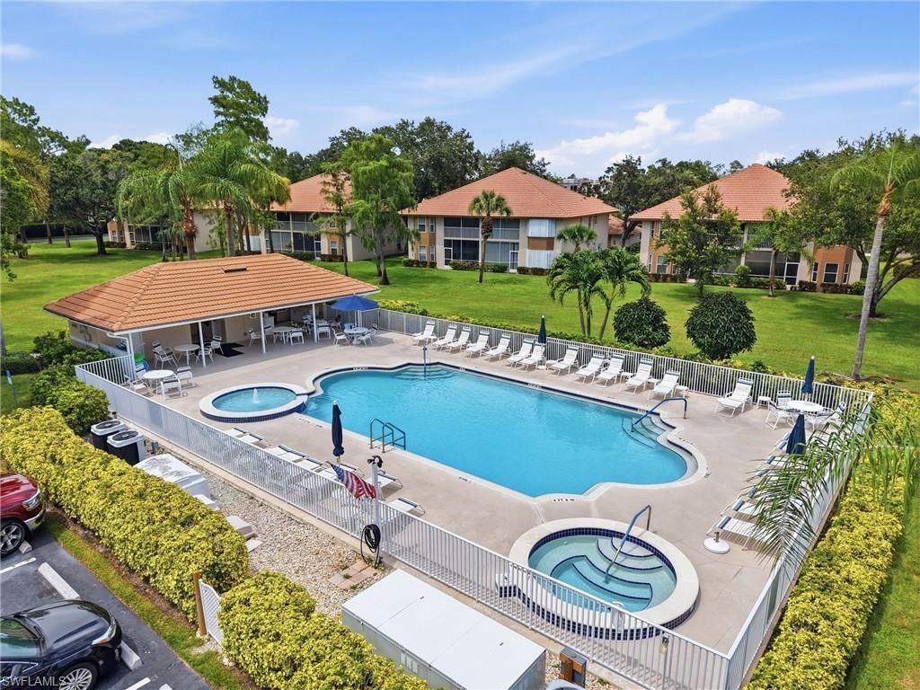 8045 Tiger Cv, Unit 502, Naples, FL 34113 Photo