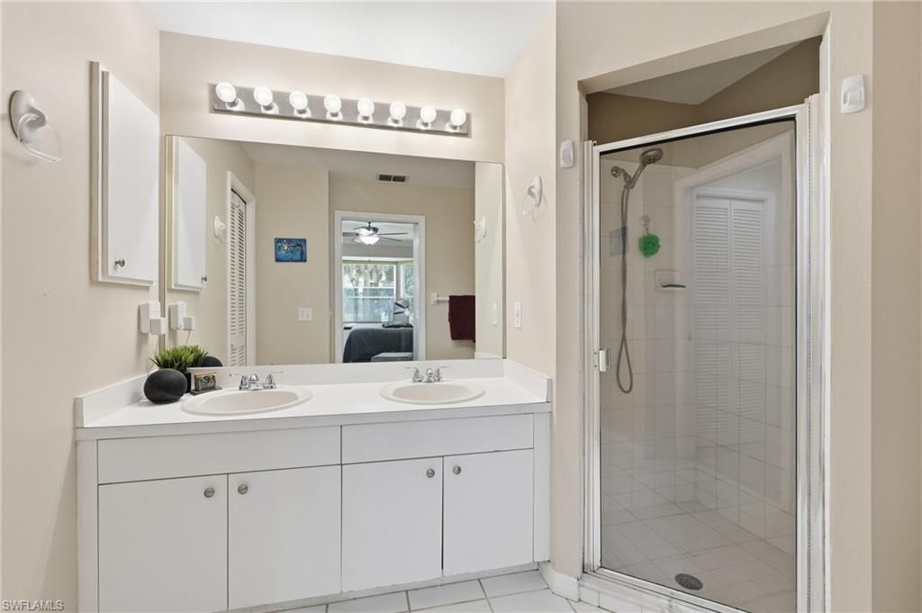 8045 Tiger Cv, Unit 502, Naples, FL 34113 Photo