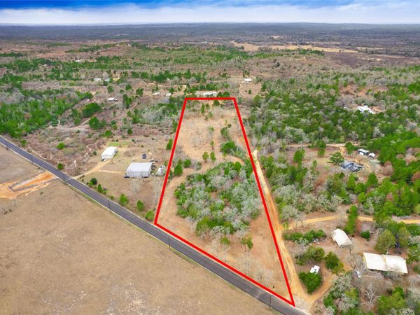 123 Abbey LN , Smithville, TX 78957