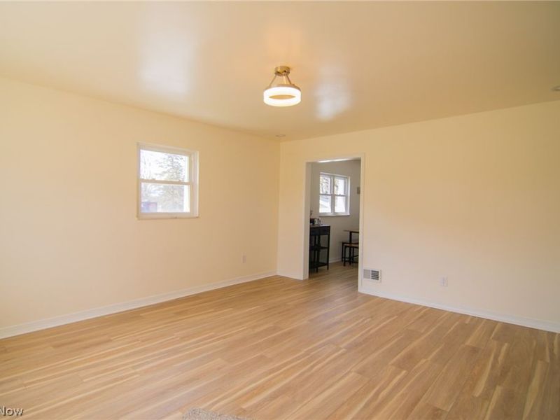 315 Nimitz Avenue, Wintersville, OH 43953 Photo 13