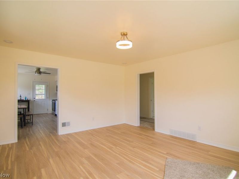 315 Nimitz Avenue, Wintersville, OH 43953 Photo 14