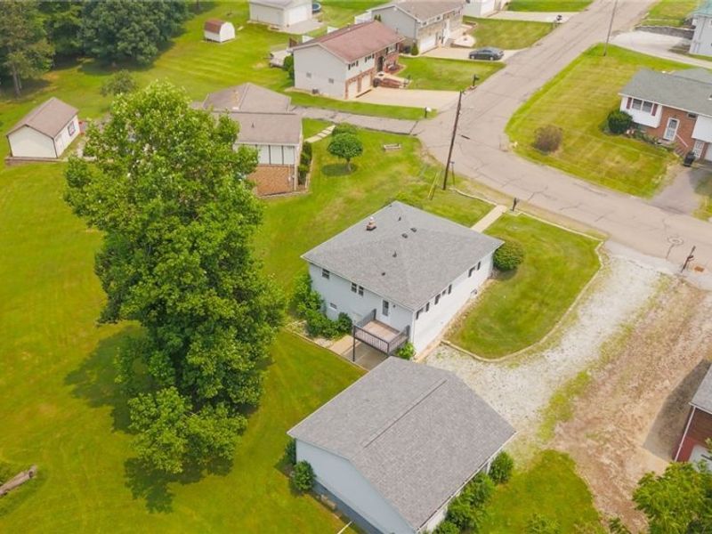 315 Nimitz Avenue, Wintersville, OH 43953 Photo 8