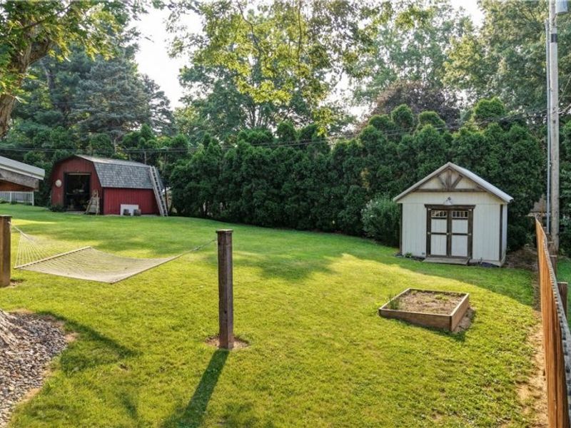 403 Engadine Court SW, Sugarcreek, OH 44681 Photo 15