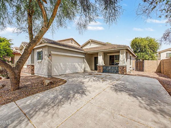 1874 S TUCANA Lane, Gilbert, AZ 85295