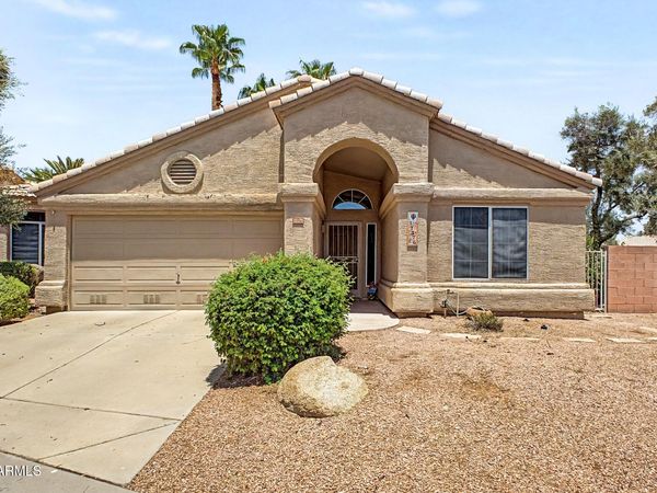17378 N PONCA Way, Surprise, AZ 85374