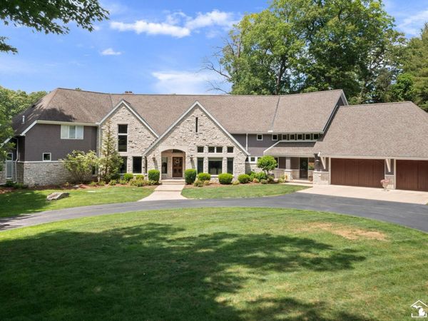 6217 Flanders Road, Ottawa Lake, MI 49267