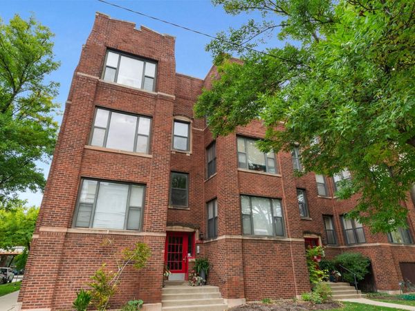 2458 W Eastwood Avenue , Unit 3, Chicago, IL 60625