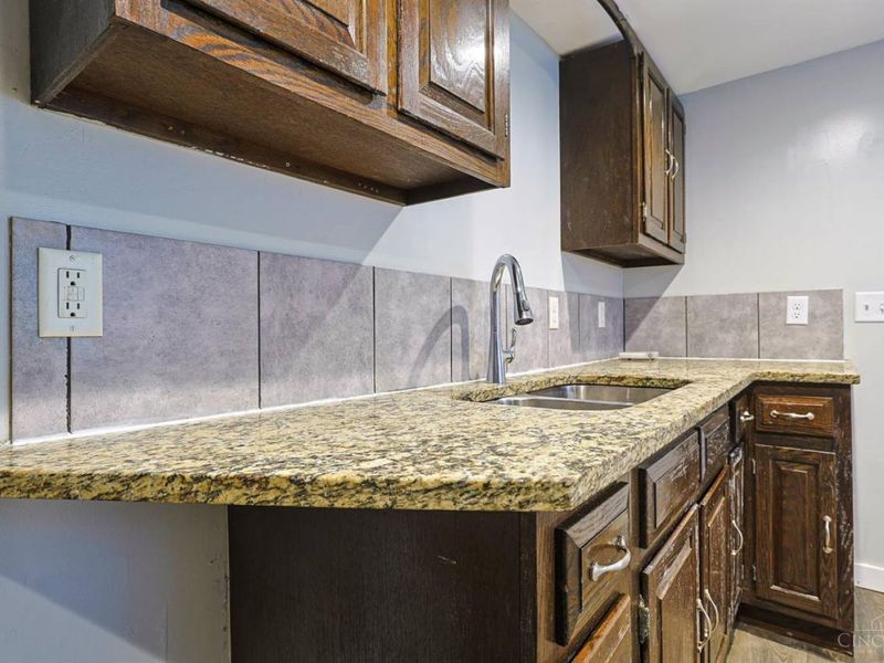 6158 Hillside Avenue, Cincinnati, OH 45233 Photo 10
