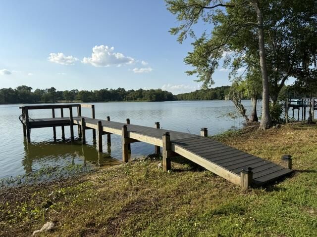 1071 Clearview Drive Photo 7