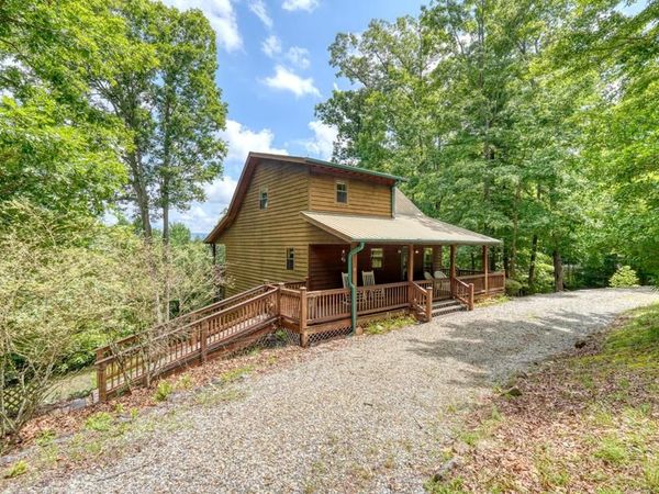 96 Taylors Court, Blairsville, GA 30512