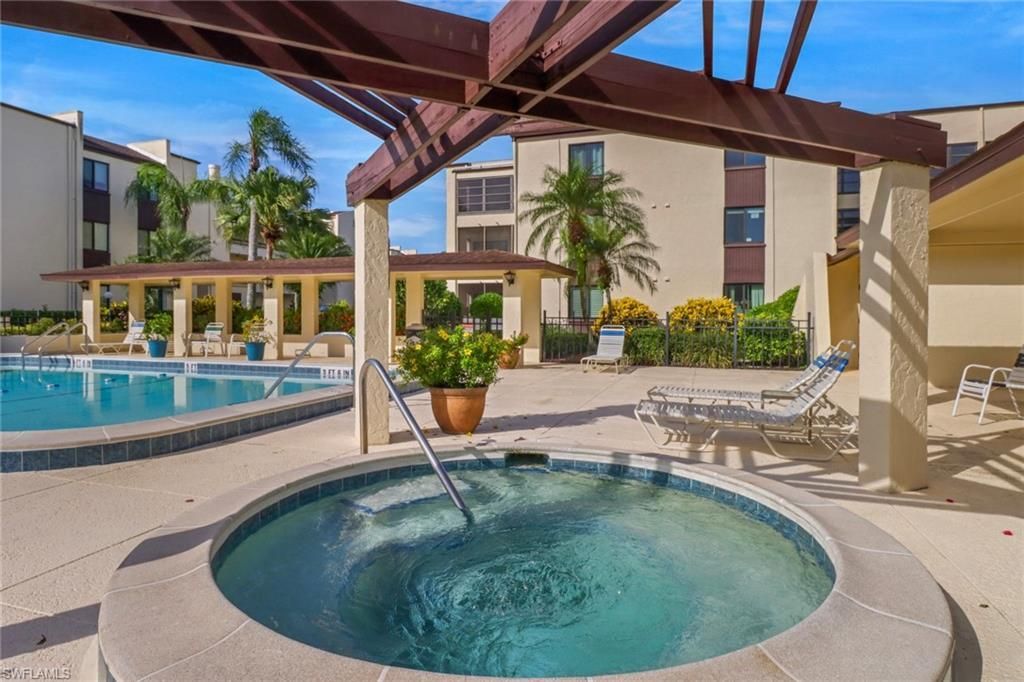 3635 Boca Ciega Dr, Unit 314, Naples, FL 34112 Photo