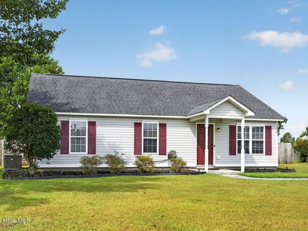 2528 Bradfield Court, Wilmington, NC 28411