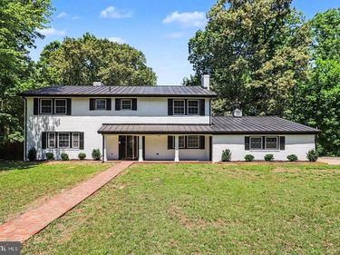 9825 VALLEY PO ROAD , SPOTSYLVANIA, VA 22551
