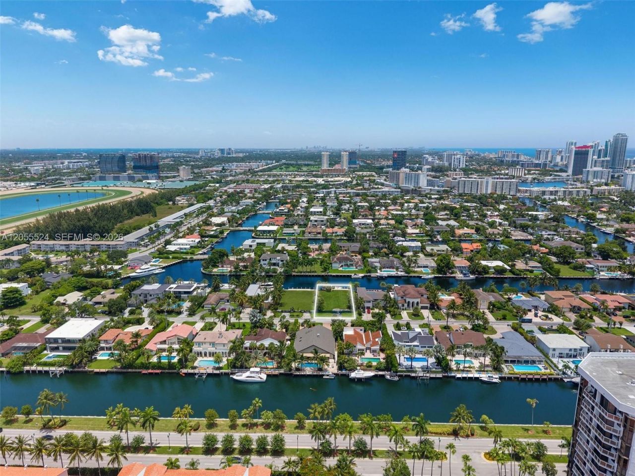 460 Holiday Dr , Hallandale Beach, FL 33009 Photo