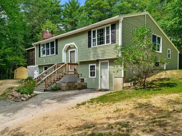 96 Clark Hill Road, New Boston, NH 03070