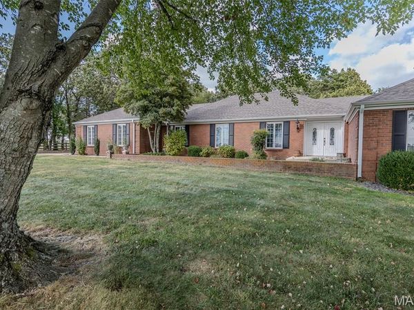 21355 Ember Road , Lebanon, MO 65536