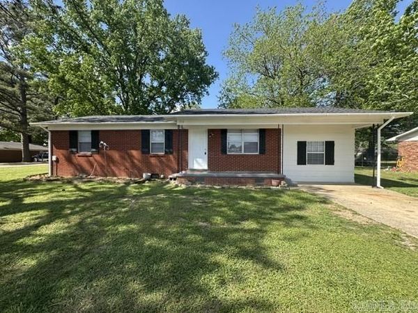 710 Wooten Street , Corning, AR 72422