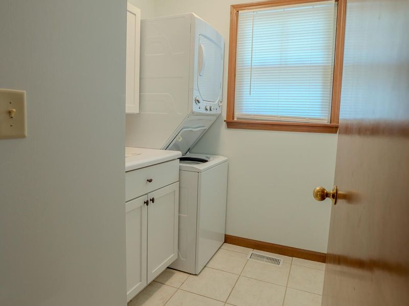 1579 Timberidge , Sidney, OH 45365 Photo 13