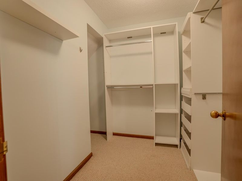 1579 Timberidge , Sidney, OH 45365 Photo 17