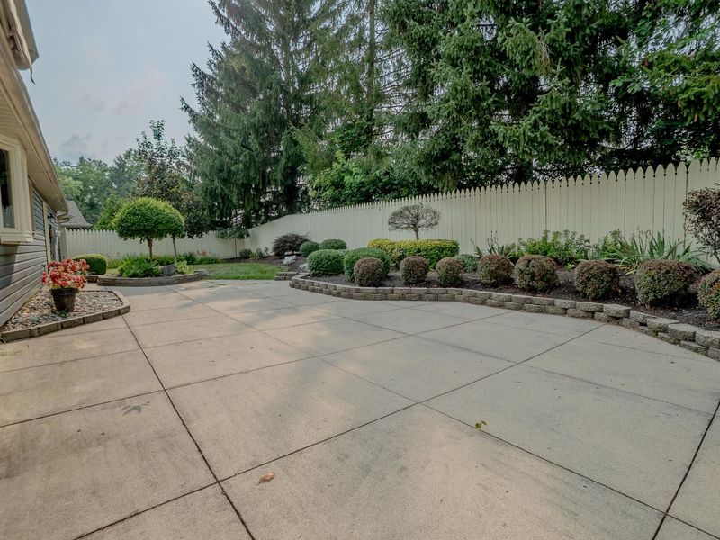 1579 Timberidge , Sidney, OH 45365 Photo 24