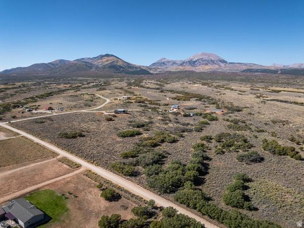 105 DEER CREEK RD, Unit 15, La Sal, UT 84530
