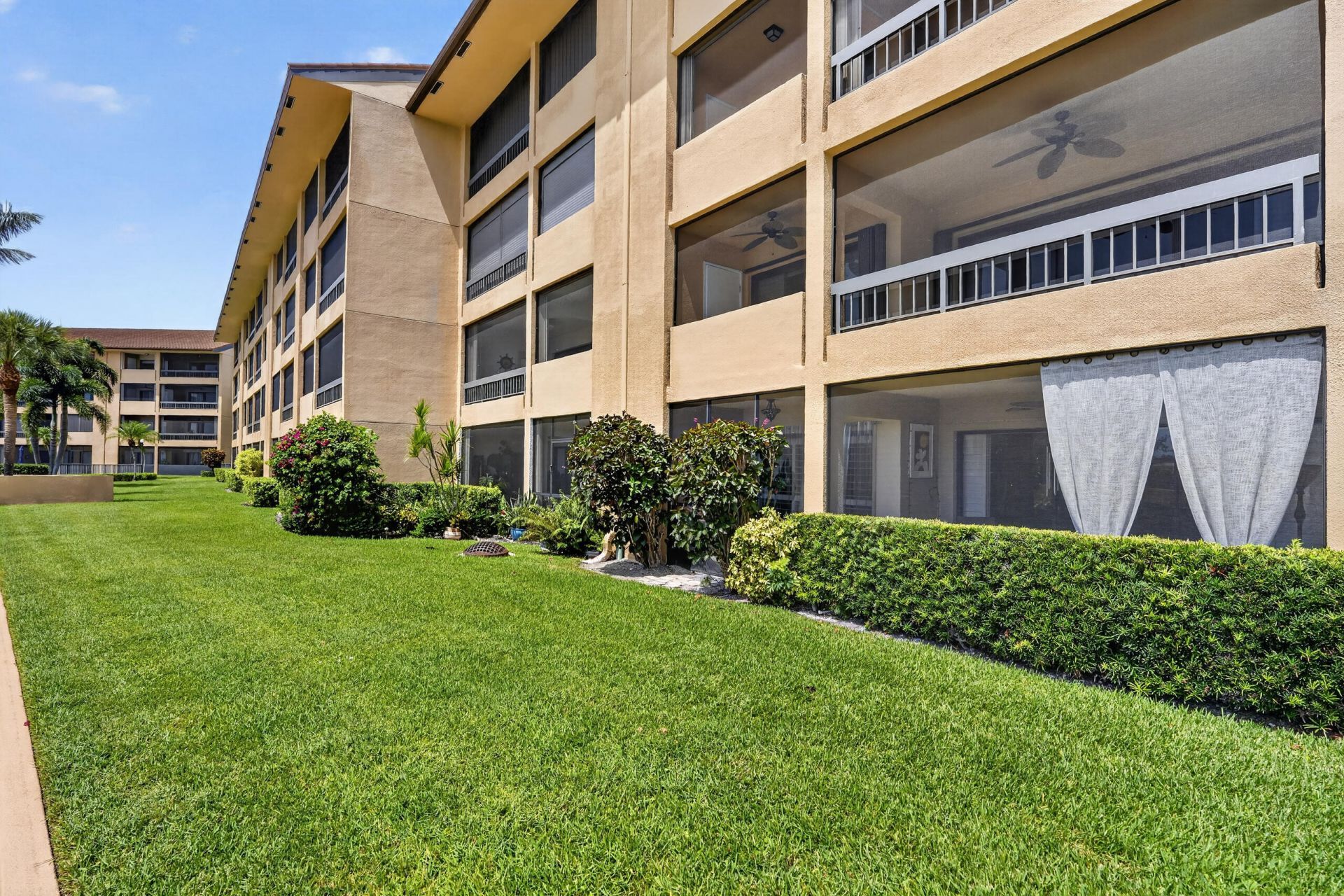 1036 Us Highway 1, Unit 121, North Palm Beach, FL 33408 Photo