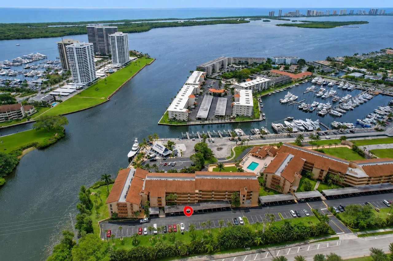 1036 Us Highway 1, Unit 121, North Palm Beach, FL 33408 Photo