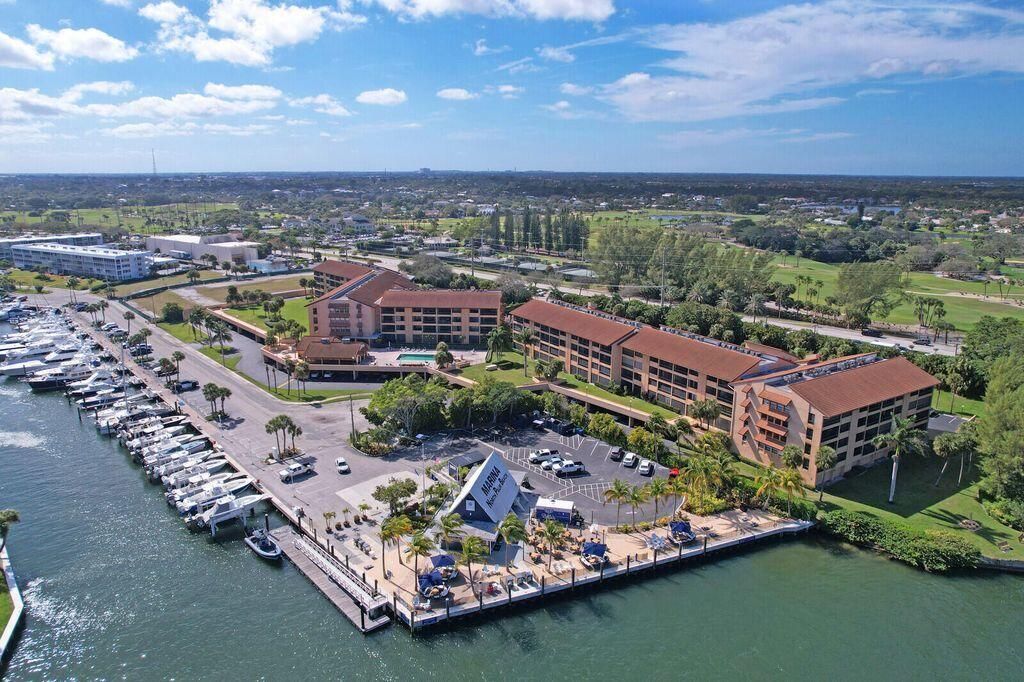 1036 Us Highway 1, Unit 121, North Palm Beach, FL 33408 Photo